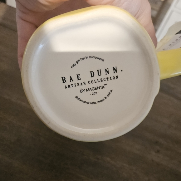 Rae Dunn White and Yellow Lemon Mug - Picture 4 of 4